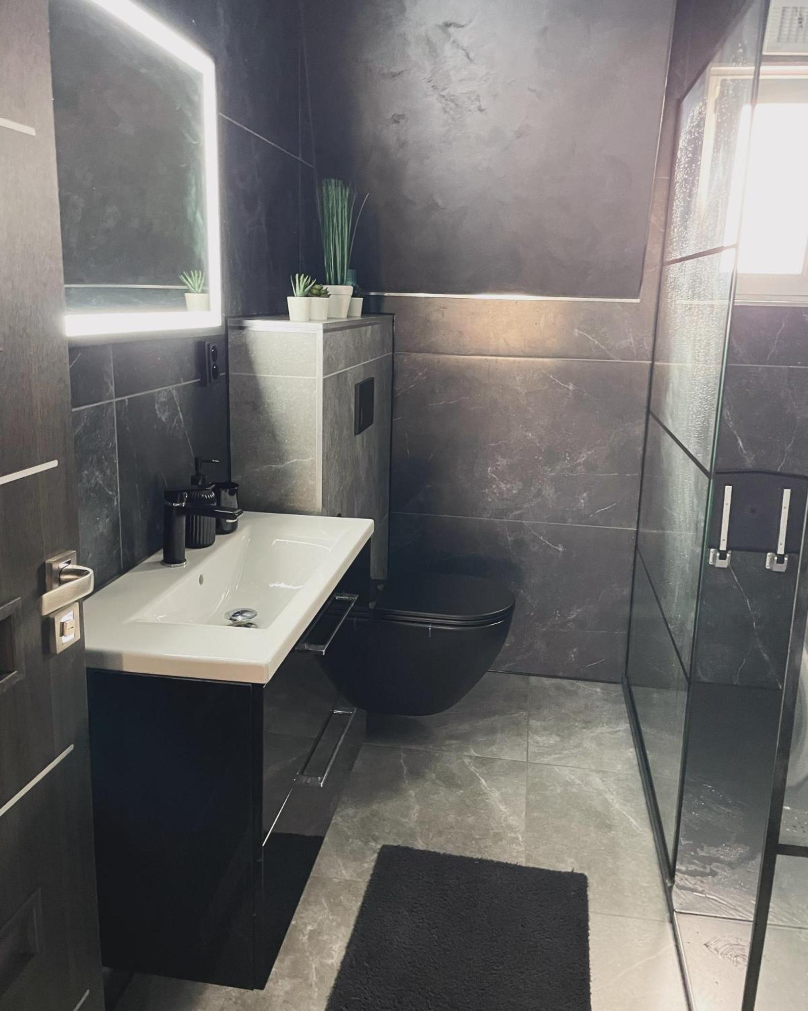 Dr. Wolf Apartment Karlovy Vary Bagian luar foto
